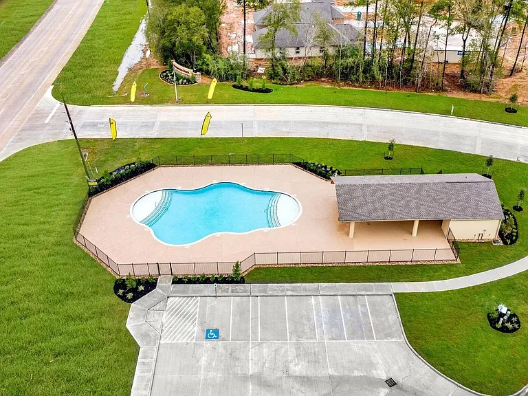 3229 Chunk Dr — Photo 17