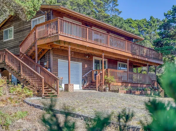 1309 NW Bayshore Dr, Waldport, OR 97394