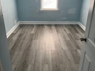 609 Oakwood Rd, Glen Burnie, MD 21061