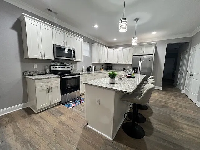 1518 Proescher St — Photo 5