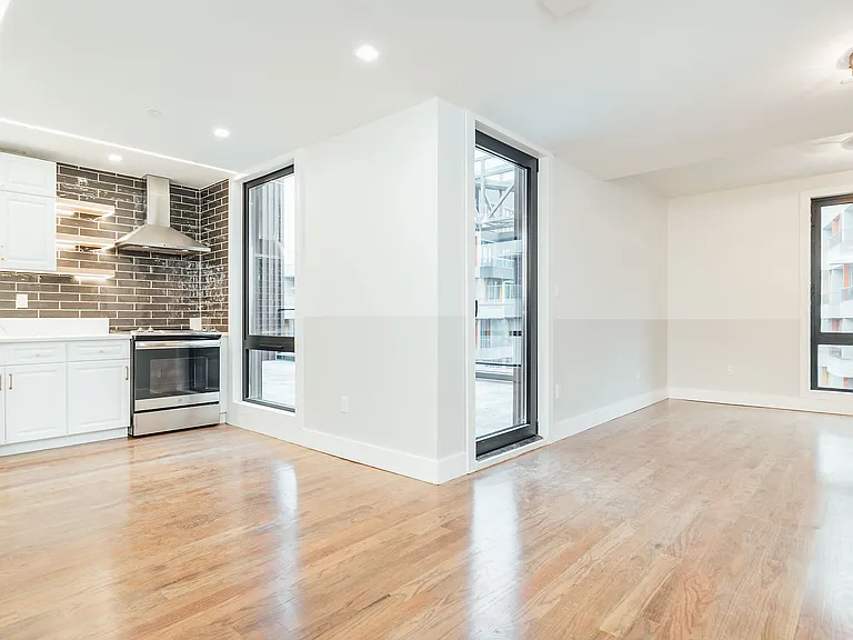 115 Stanwix St #711 — Photo 6