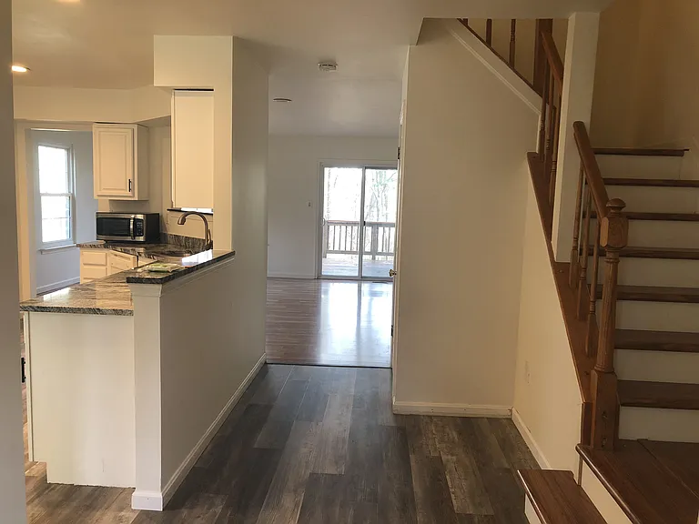 1617 Tanyard Hill Rd — Photo 11