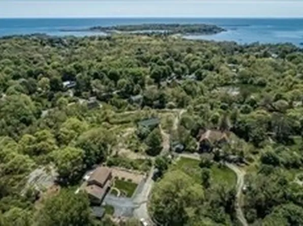 20 Marble St, Gloucester, MA 01930