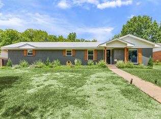 733 Gaywood Dr, Woodway, TX 76712