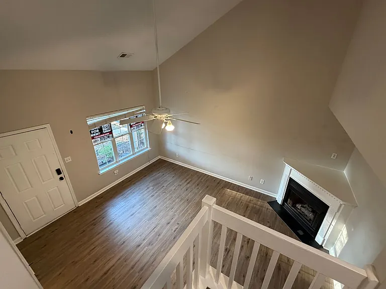 1047 Oak Blossom Way — Photo 10