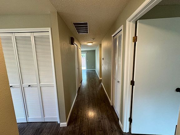 5th image of 2935 SE Blue Bird Dr
