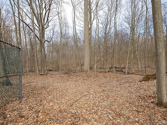 4th image of 530 Eder Road