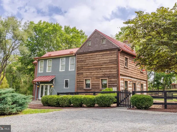 16302 Berlin Tpke, Purcellville, VA 20132
