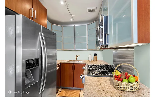 StreetEasy 85 East End Avenue In Yorkville 14D Sales Rentals StreetEasy 85 East End Avenue In Yorkville 14D Sales Rentals