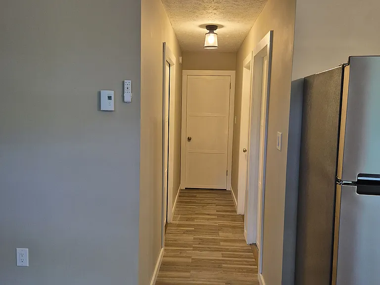 Woodhaven Dr — Photo 5