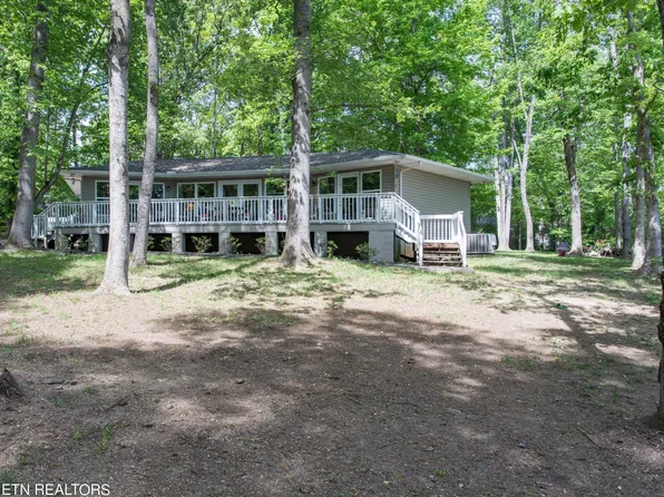 403 NW Hickory Dr, Knoxville, TN 37912