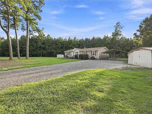3rd image of 378 Neck Rd