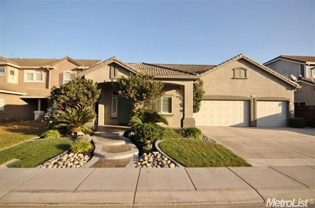 6325 Leaflet Ln photo 1