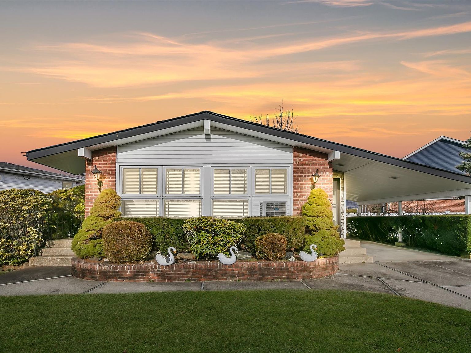 3561 Courtney Lane, Bethpage, NY 11714 Zillow