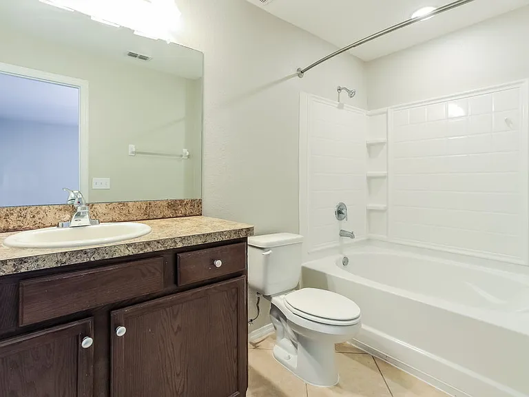727 Barrister Dr — Photo 11