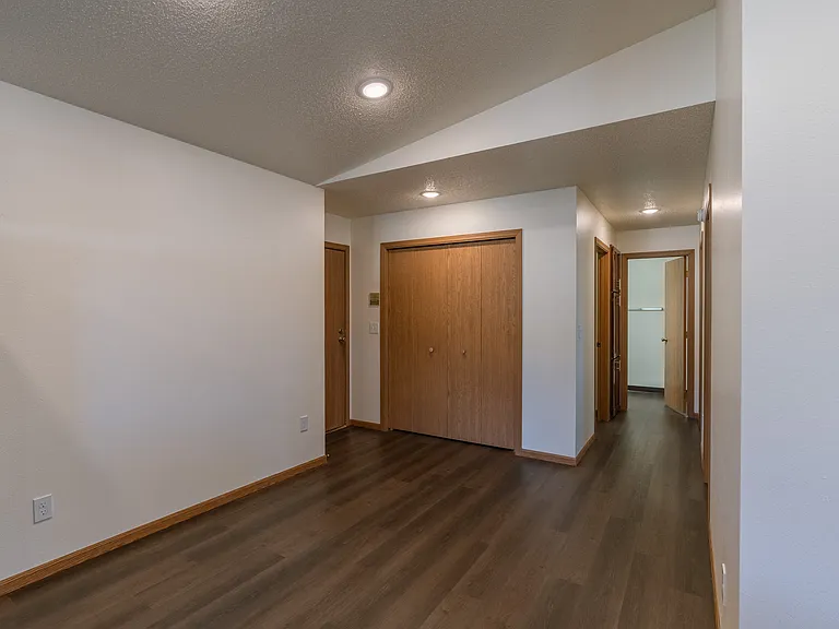 Fargo, ND Westwood Apartments | Dining