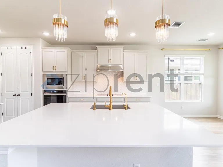 113 Contrada Grace Ln — Photo 6