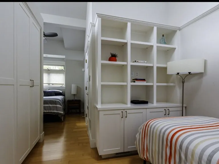 652 Woodlawn Ave — Photo 10