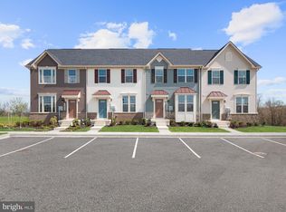 22 Cedar Hill Blvd, Brooklyn Park, MD 21225