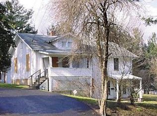 115 Oak St, Kingwood, WV