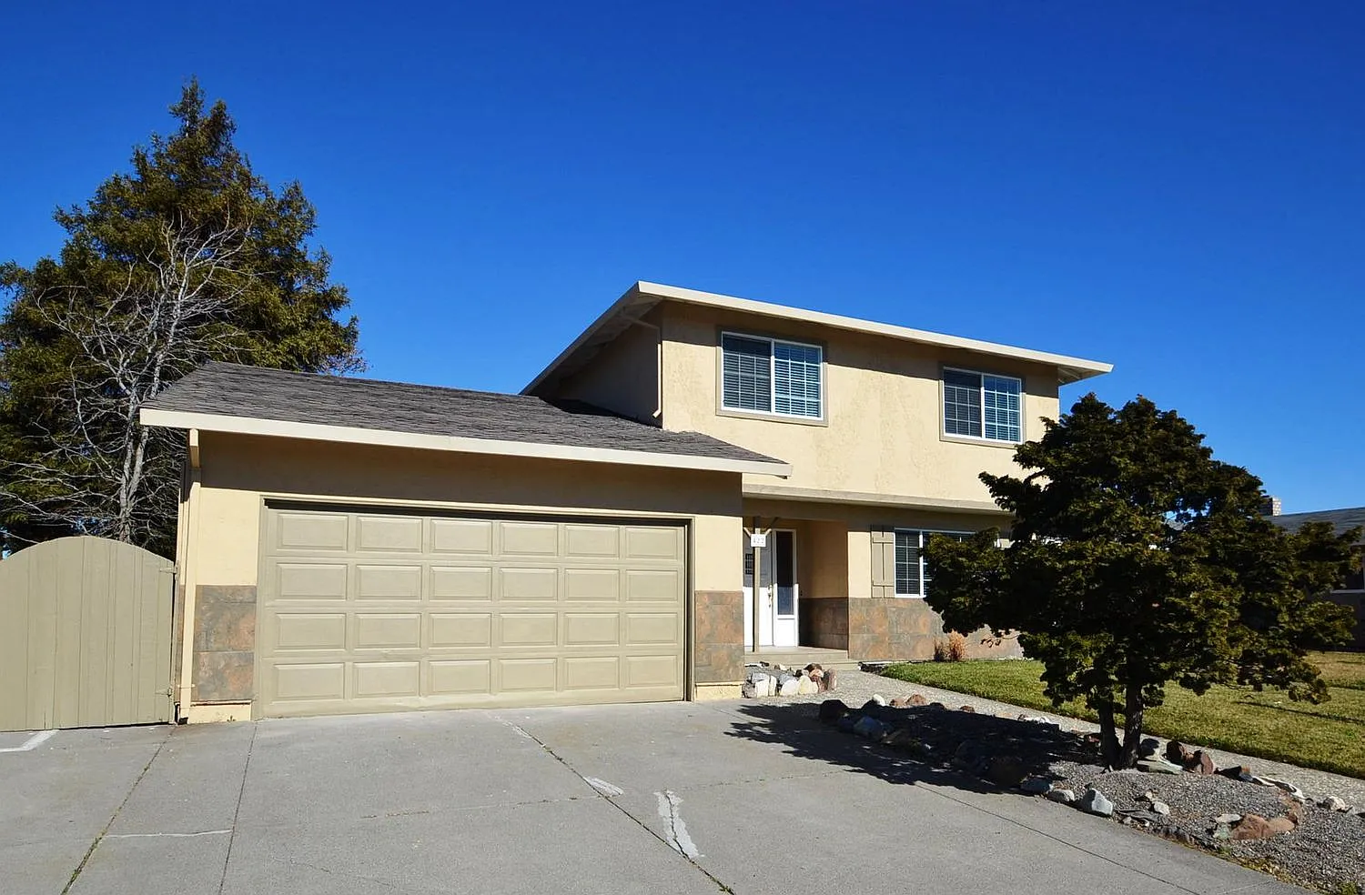 422 Canvasback Dr photo 1