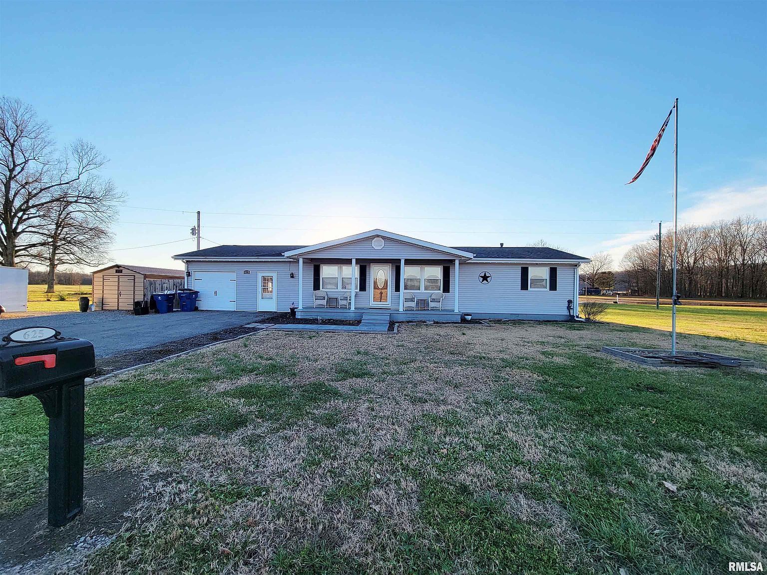 625 Railroad St, Tamms, IL 62988 Zillow