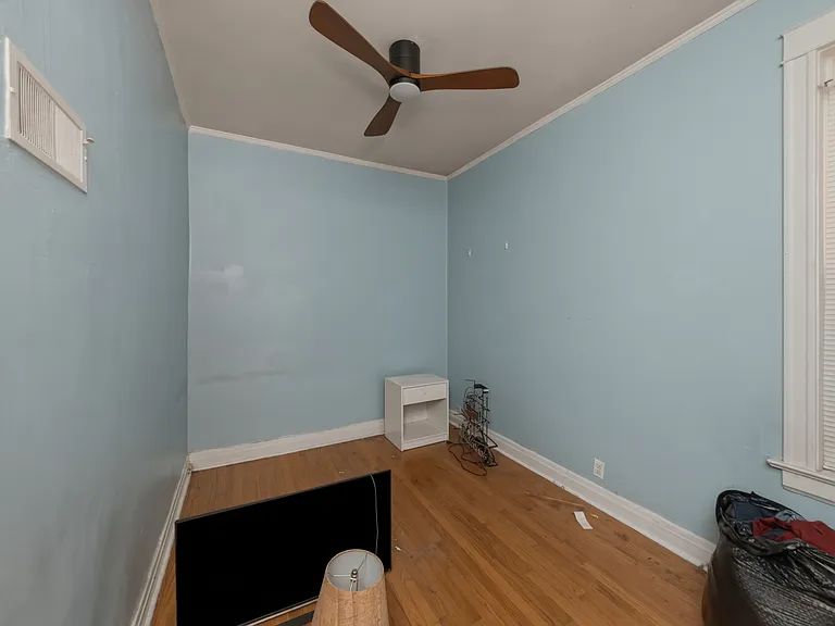 3712 N Racine Ave #1 — Photo 5