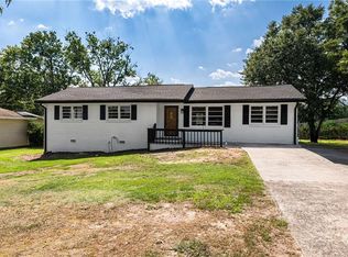 2162 Quinto Dr SW, Marietta, GA 30060