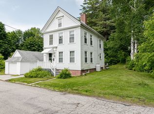 15 Pine St, Kittery, ME 03904