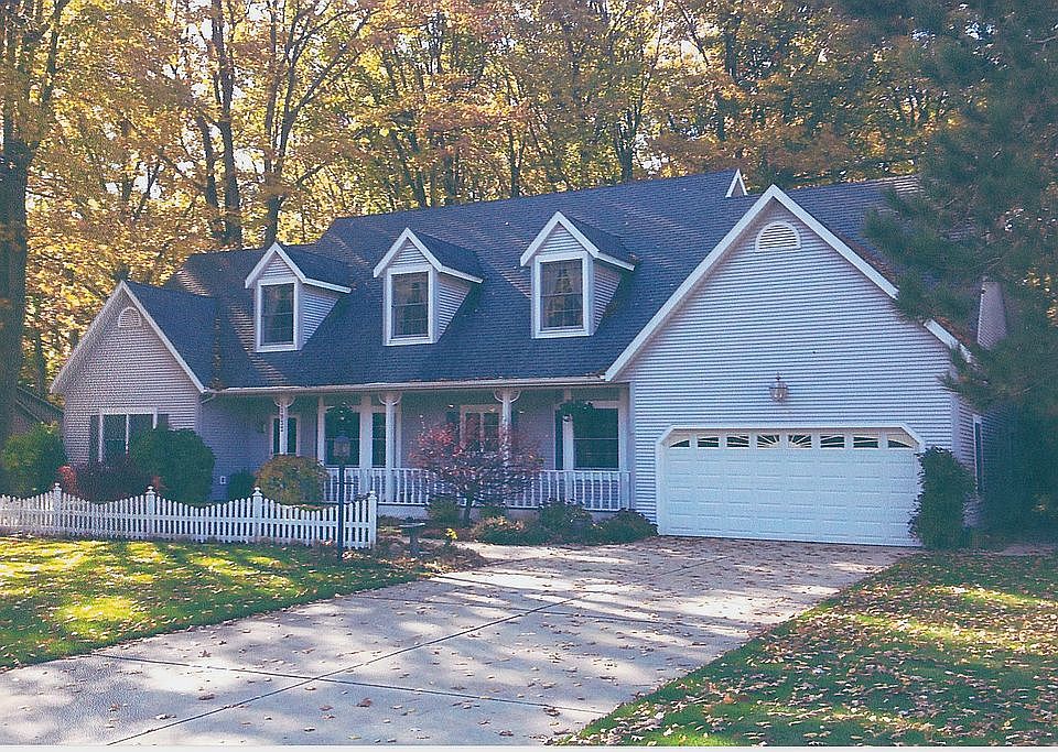 1st image of 11933 Juniper Hills Ct
