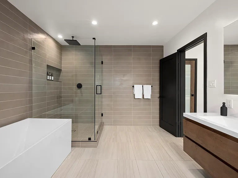 9289 Swallow Dr — Photo 22