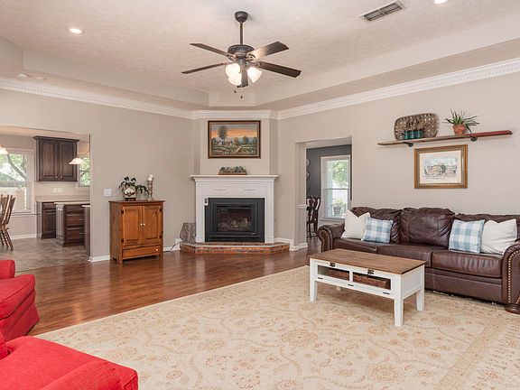 4th image of 108 Bellwood Dr