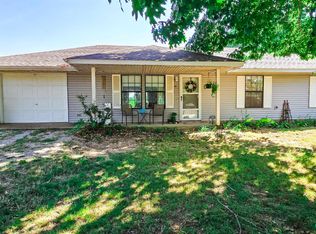 74 Delicious Ln, Mountain Home, AR 72653