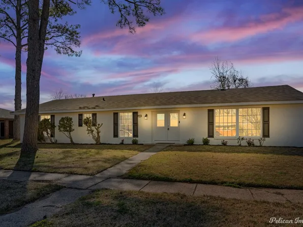 2021 Bey St, Bossier City, LA 71112