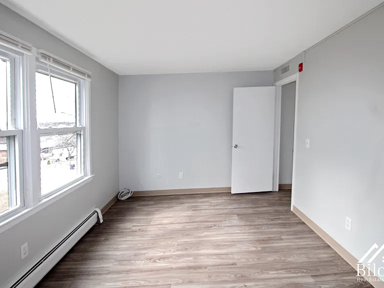 Prospect Street Apartments — Photo 106
