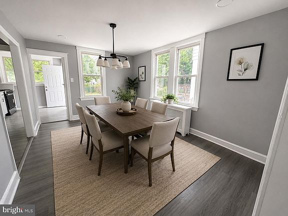 5th image of 426 Arbor Rd