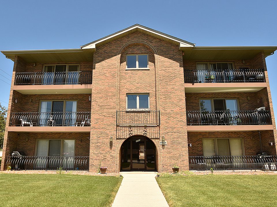 1st image of 9964 W 153rd St APT 3W