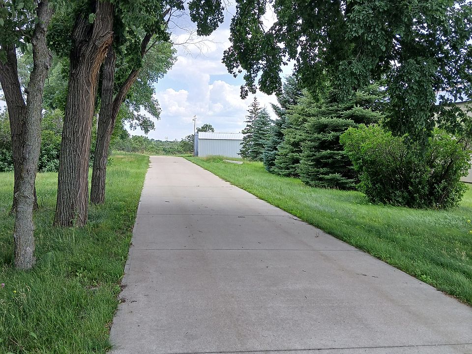 private driveway