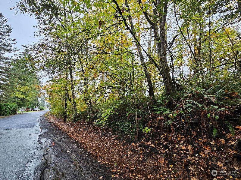 2nd image of 1281 State Route 505