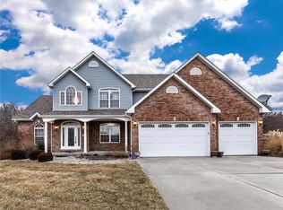 2932 Cambridge Point, Maryville, IL 62062