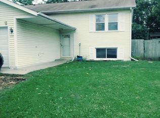 659 Ziegler Dr, Grayslake, IL 60030