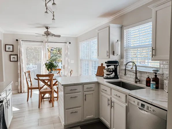 11812 Wilderness Park Dr, Spotsylvania, VA 22551