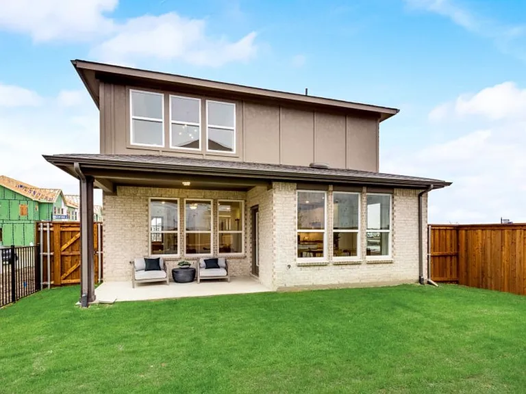 312 Rosemoor Pl — Photo 7