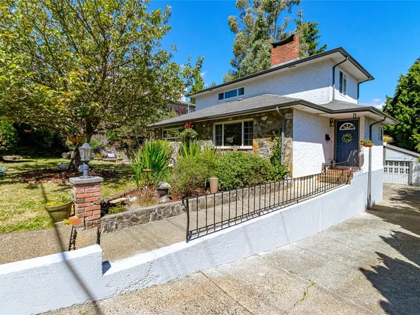 610 Kent Rd, Saanich, BC V8Z 1Z1