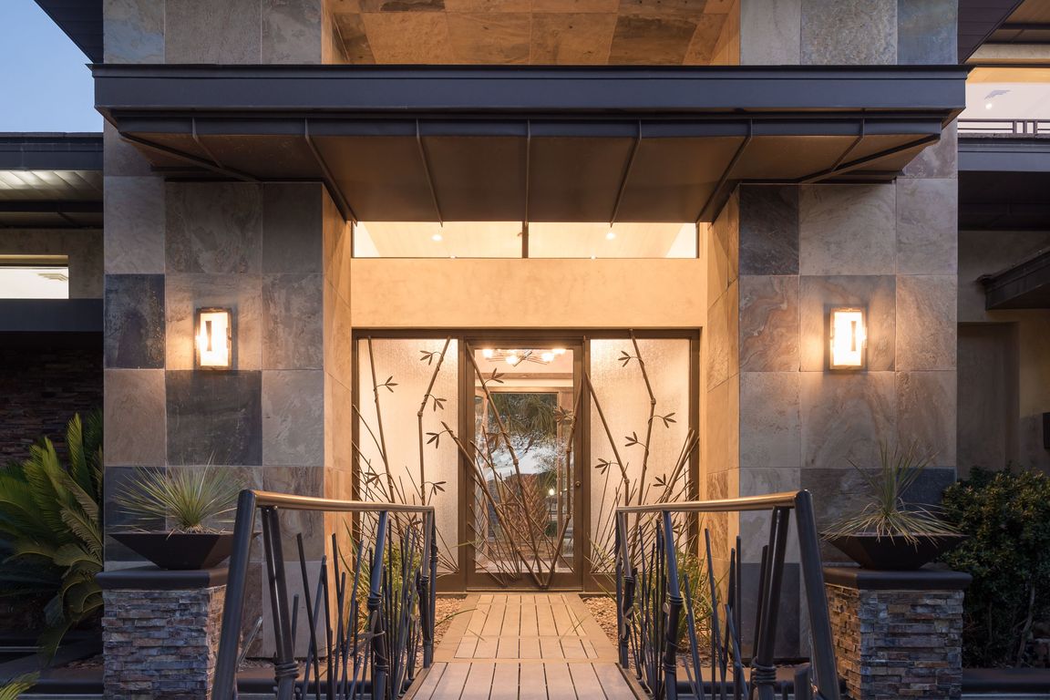 next background image