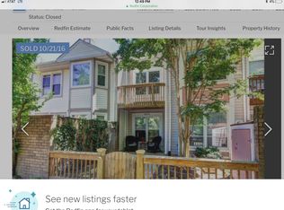 6075 Meadow Crest Ct, Centreville, VA 20121