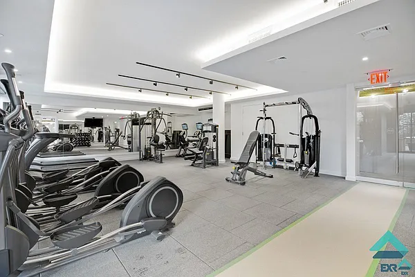 Rented by EXR | media 7