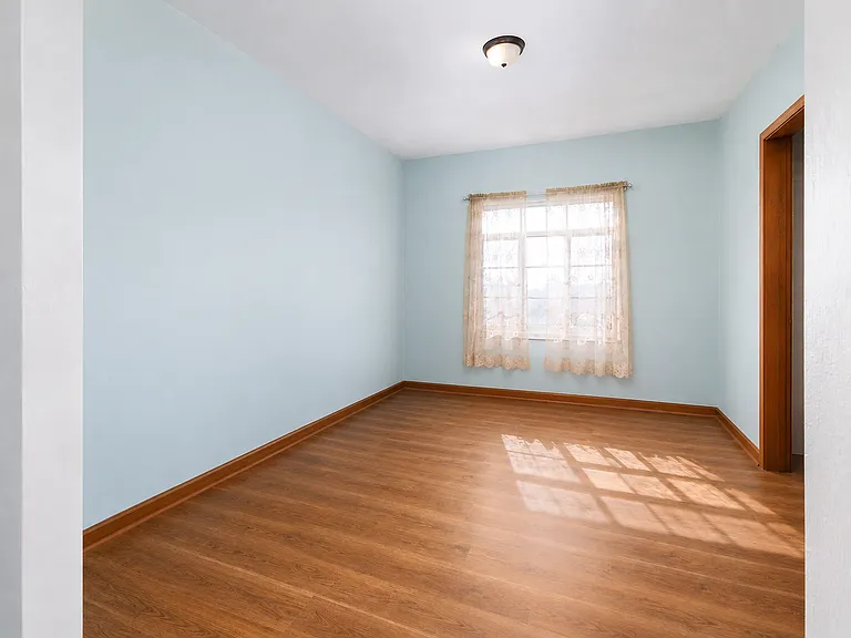 Dining room - second angle