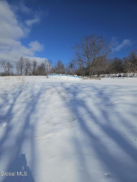 4th image of 260 Tate Road