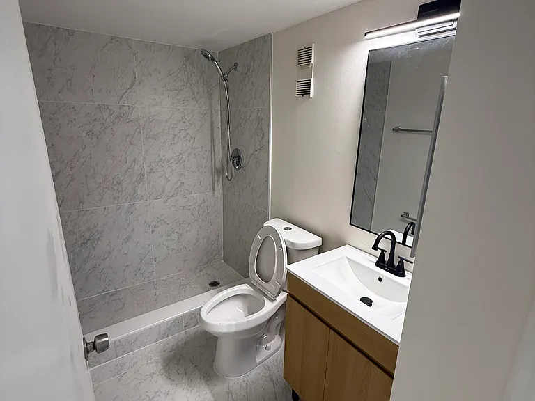 1673 Bay Rd #306 — Photo 13